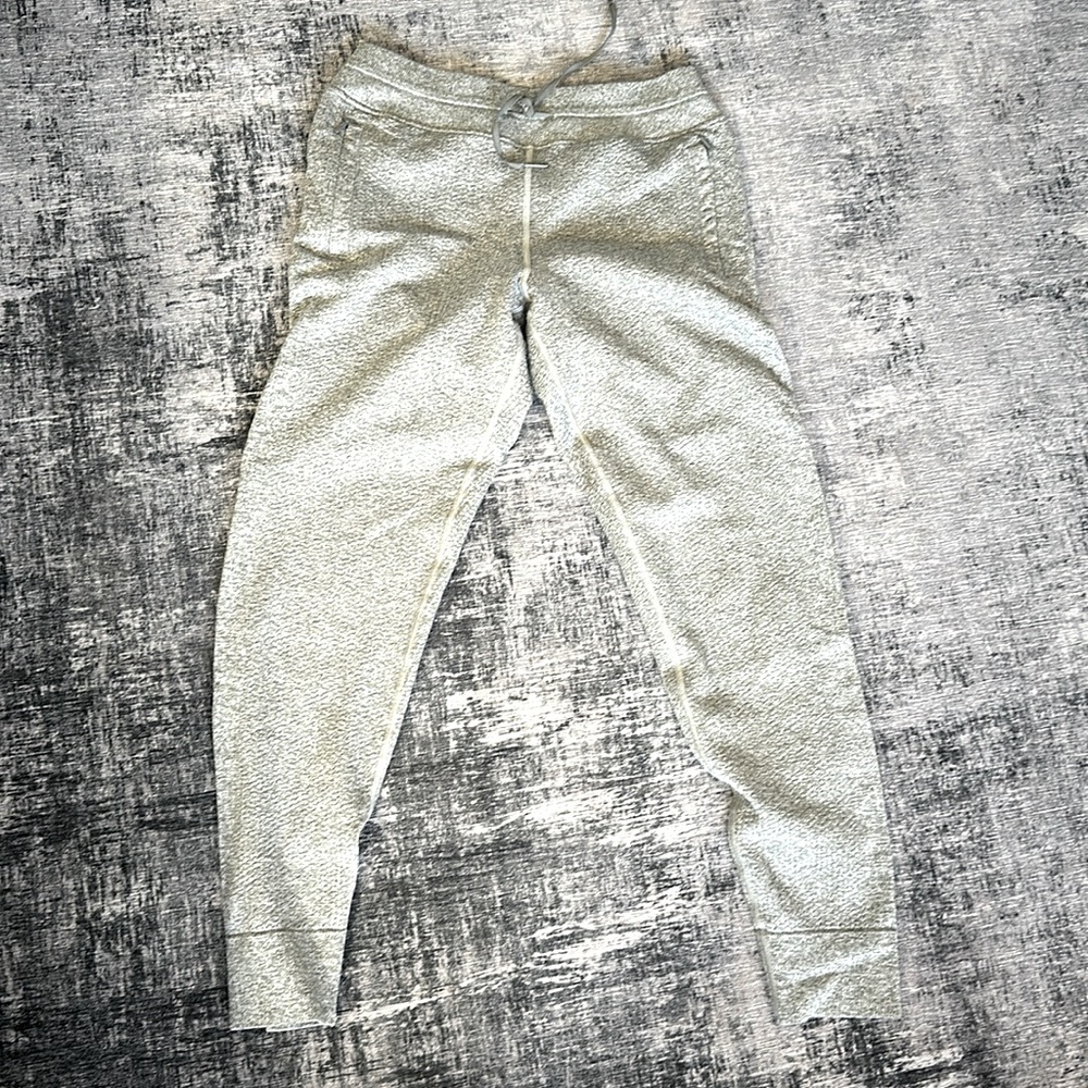 Lululemon engineered warmth jogger full length